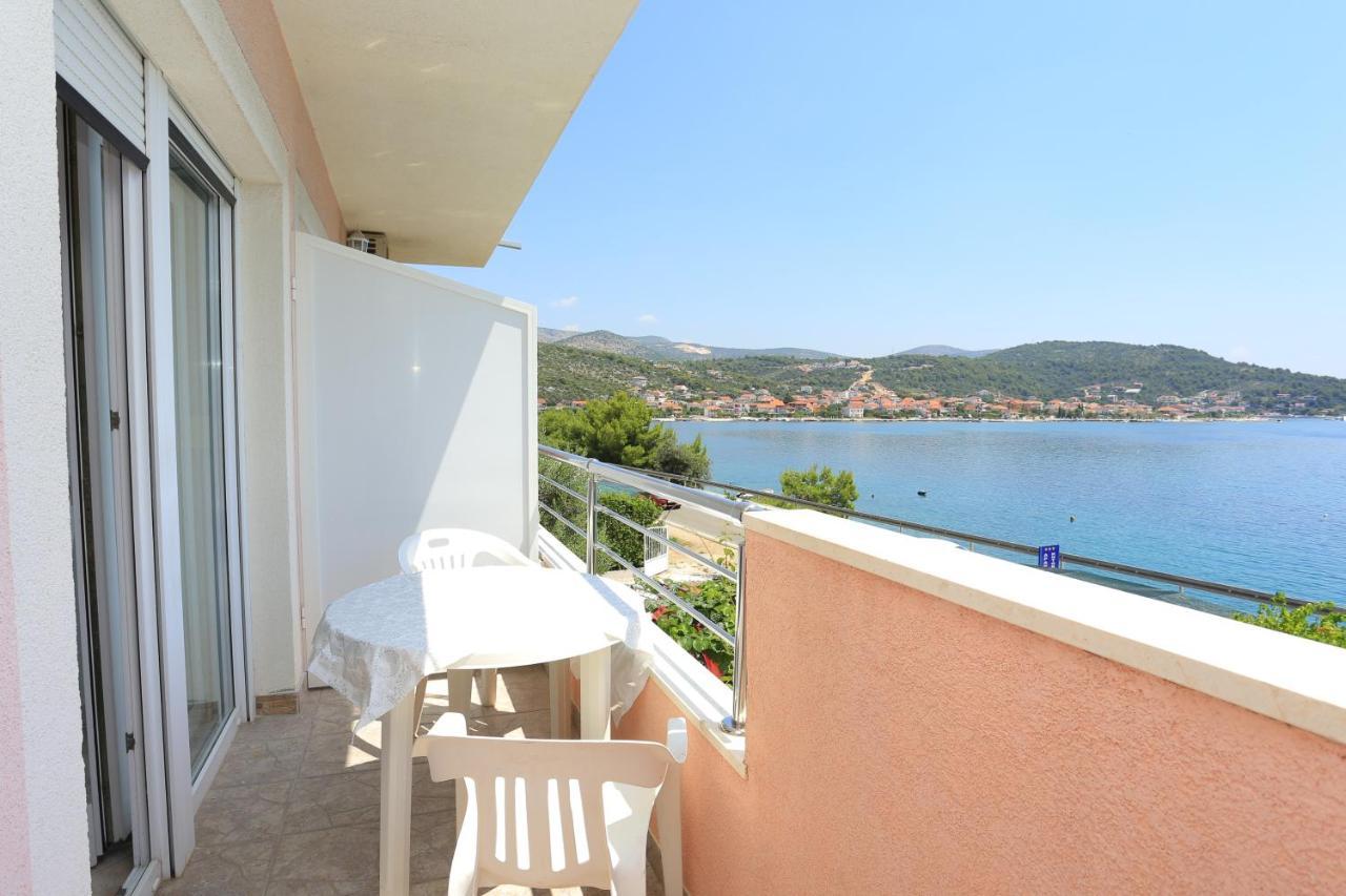 Apartments By The Sea Poljica, Trogir - 19316 Marina Luaran gambar